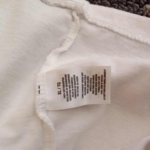 Aeropostale White and Blue Logo Tee Distressed Letters Mens XL 2011 - Picture 5 of 8